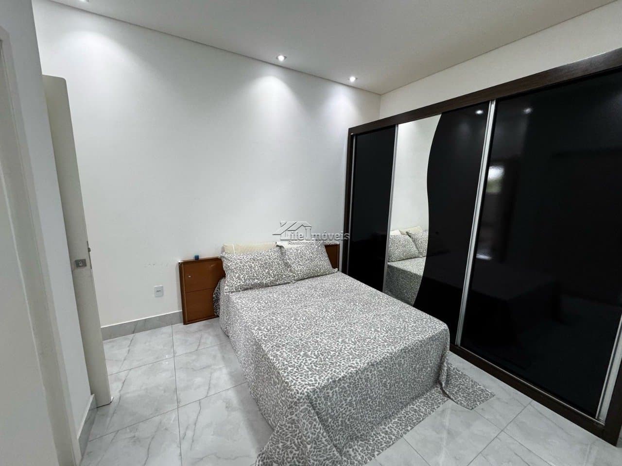 Imagem da propriedade LF9487074 18