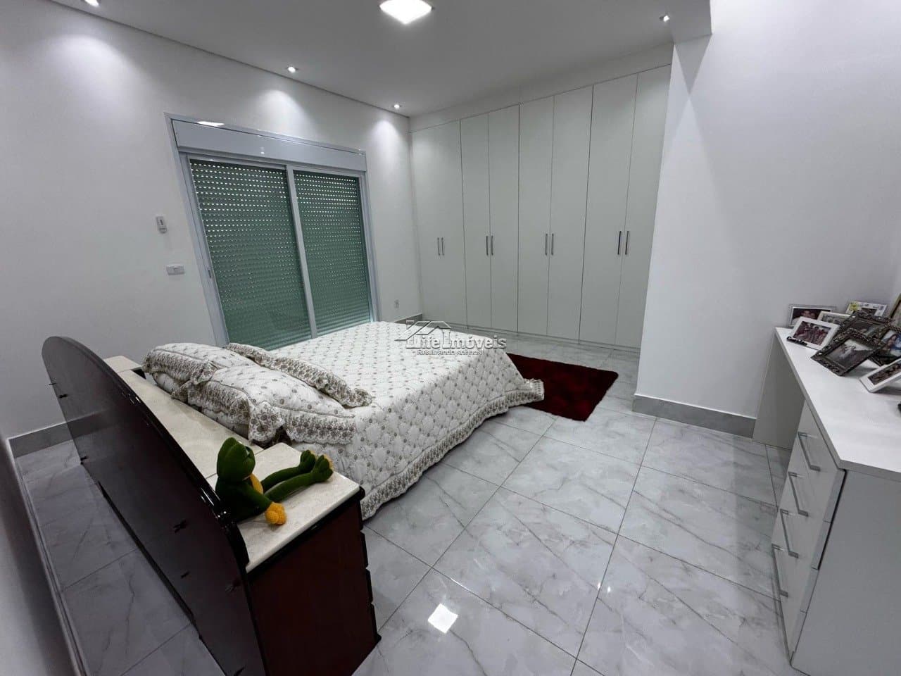 Imagem da propriedade LF9487074 10